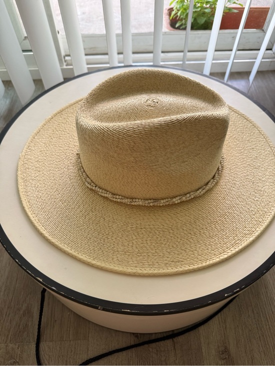 lack of color paradise natural shell beaded straw fedora summer sun hat medium